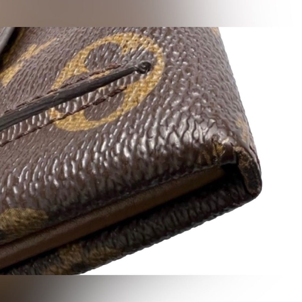 LOUIS VUITTON MONOGRAM ÉLYSÉE WALLET - Picture 8 of 12